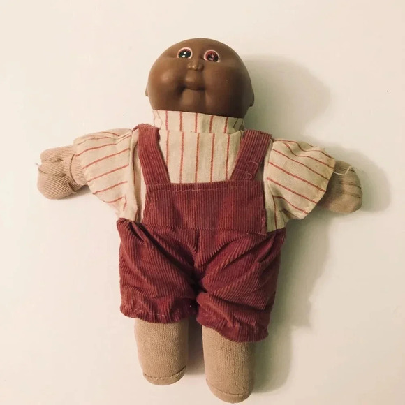 Vintage  Cabbage Patch Kids Doll African American Taiwan 8 Inch - Picture 1 of 16